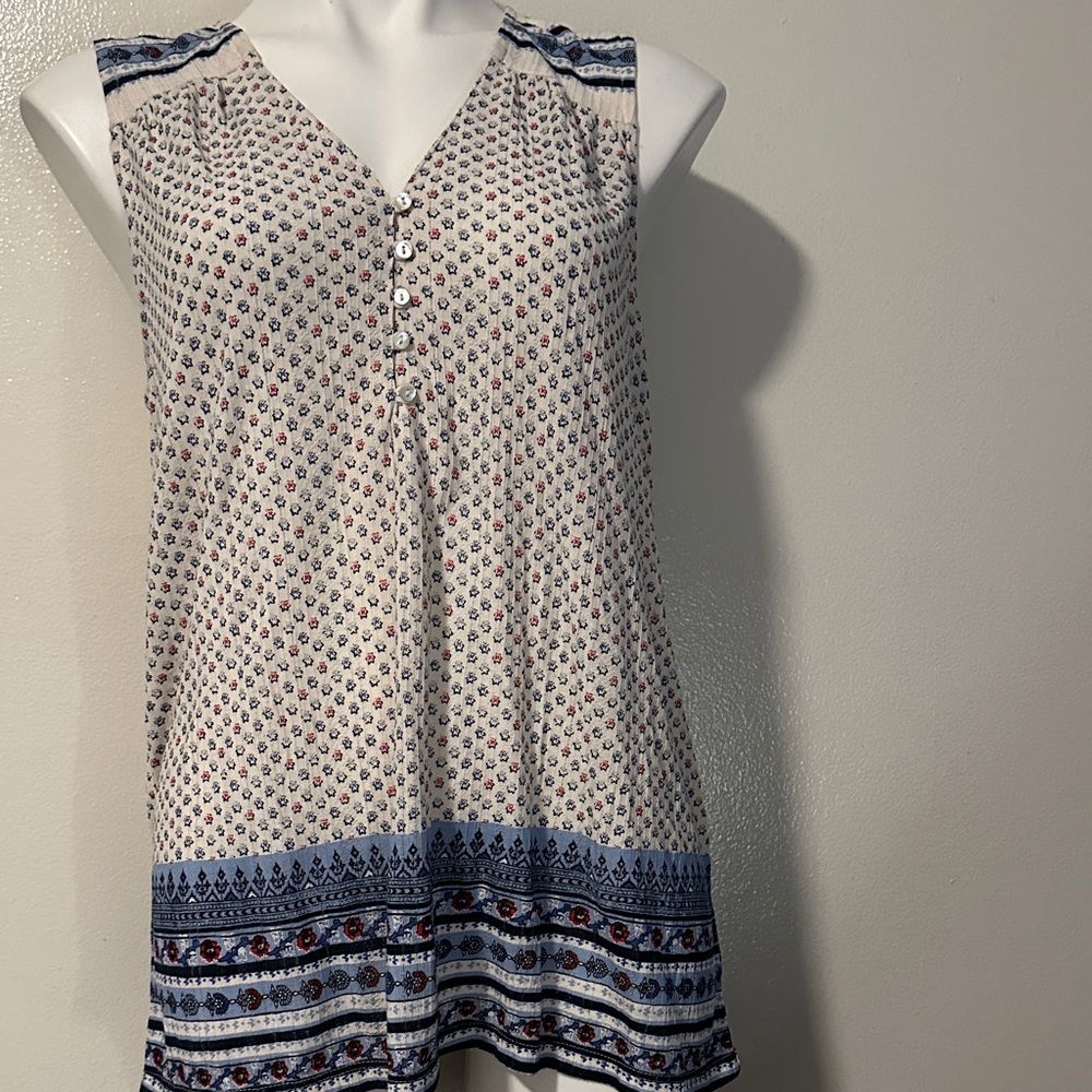 Lucky Brand White and Blue Sleeveless Top